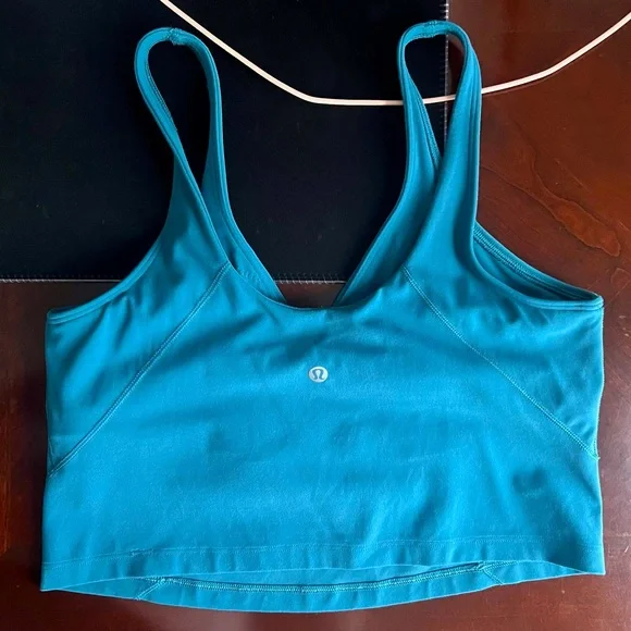 Capture Blue Align Tank🦋 - Picture 4 of 5